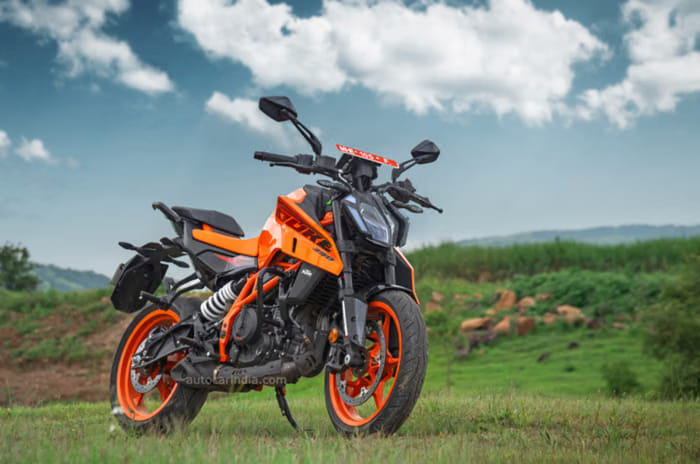 Top 5 bikes between Rs 2 and 3 lakh with highest power-to-weight ratio